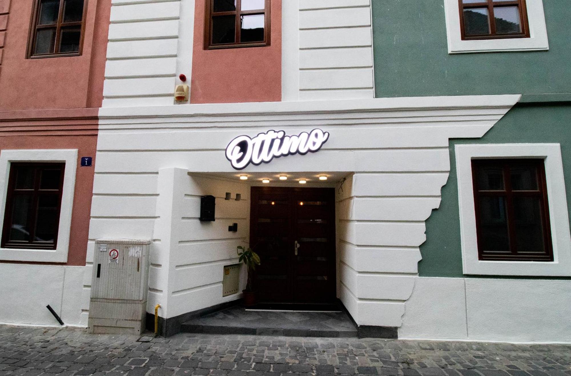 Hotel Ottimo Braşov Exterior foto